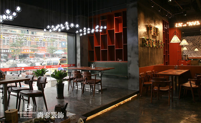 牛肉火鍋店裝修實景圖-十秒嫩牛