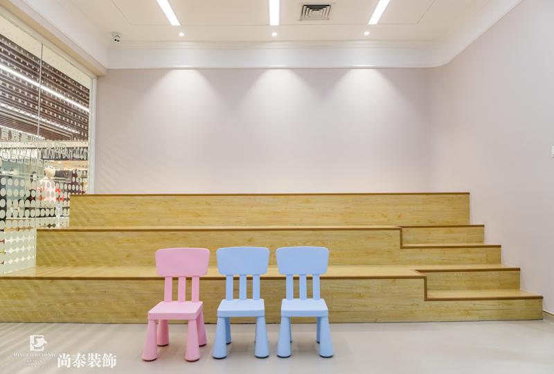 教育培訓(xùn)機構(gòu)觀臺裝修實景圖 教育培訓(xùn)機構(gòu)觀臺裝修實景圖