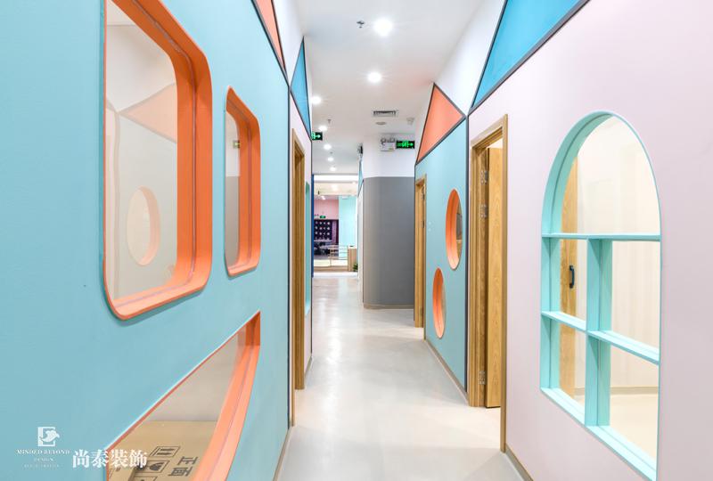 教育培訓(xùn)機構(gòu)過道裝修實景圖 教育培訓(xùn)機構(gòu)過道裝修實景圖