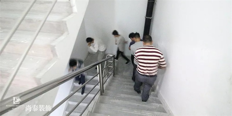 逃生演練 逃生演練