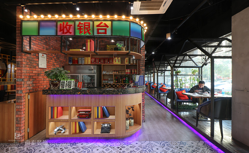 400平米特色菜餐廳裝修設計 | 楓林碗