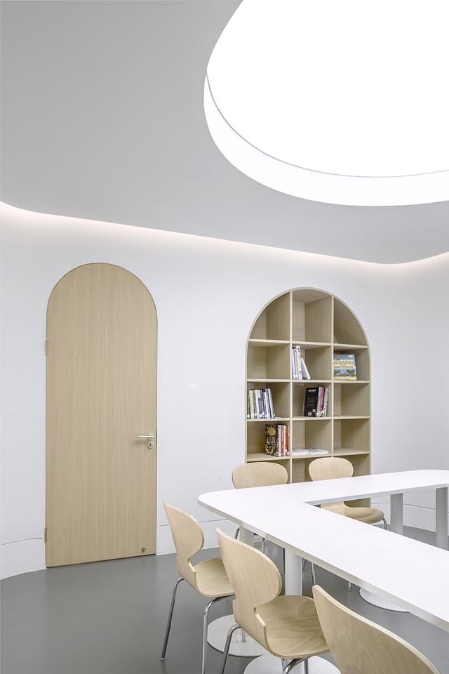 教育空間教學區裝修圖片