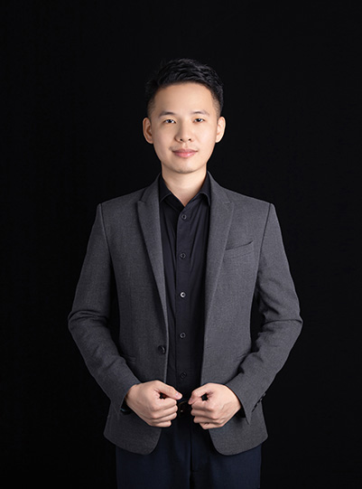 設計經理  余勇