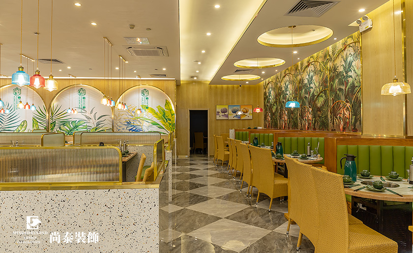 300平米椰子雞餐廳餐飲店裝修實(shí)景案例 | 潤(rùn)清園