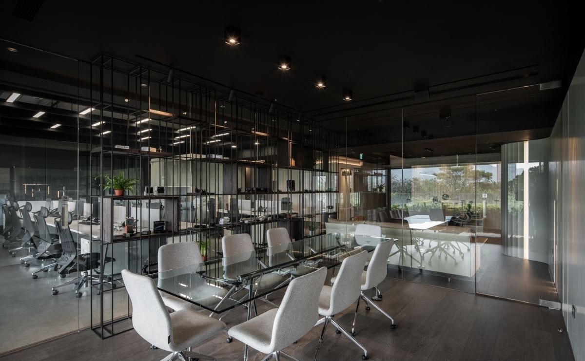 精致工業(yè)品味商空 藍(lán)天綠意帶走工作壓力